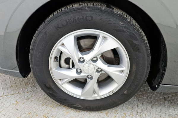 2022 Hyundai Avante с пробегом 76 354 км