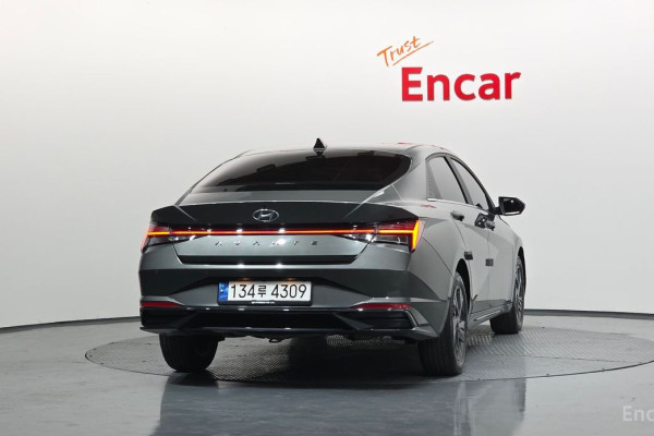 2022 Hyundai Avante с пробегом 62 442 км