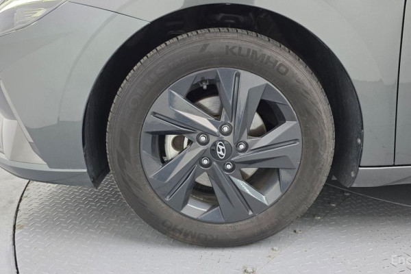 2022 Hyundai Avante с пробегом 87 801 км