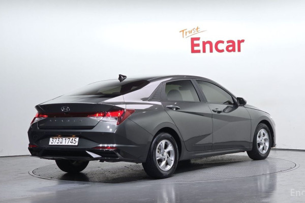 2022 Hyundai Avante с пробегом 67 970 км