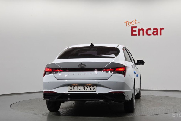 2021 Hyundai Avante с пробегом 83 000 км