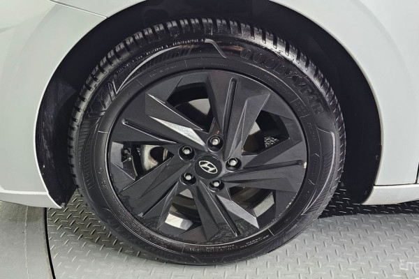 2021 Hyundai Avante с пробегом 81 663 км