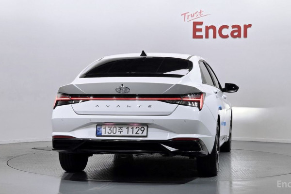 2022 Hyundai Avante с пробегом 42 890 км