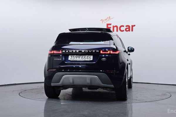 2022 Land Rover Range Rover Evoque с пробегом 32 375 км