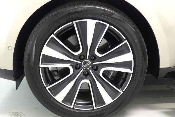 2022 Land Rover Range Rover с пробегом 58 000 км