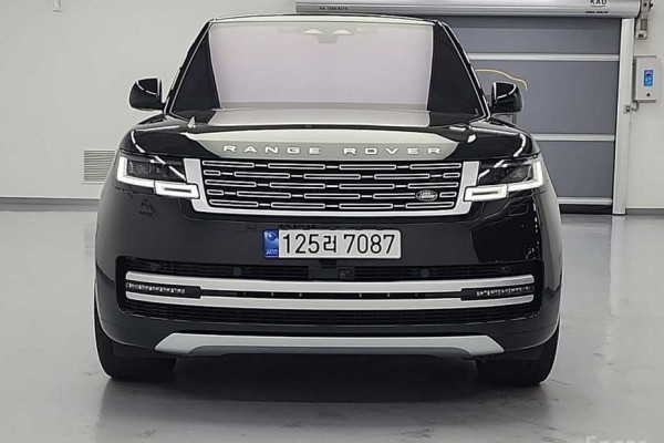 2023 Land Rover Range Rover с пробегом 19 065 км