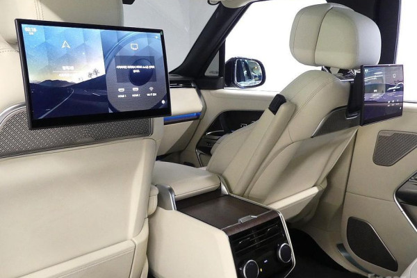 2022 Land Rover Range Rover с пробегом 58 000 км