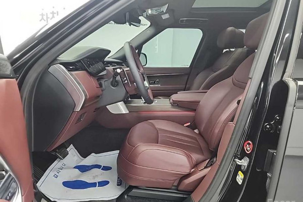 2023 Land Rover Range Rover с пробегом 19 065 км