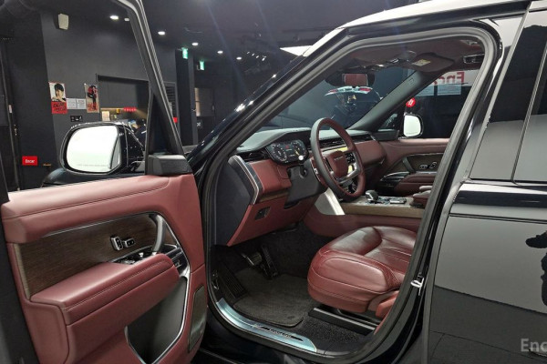 2023 Land Rover Range Rover с пробегом 74 608 км