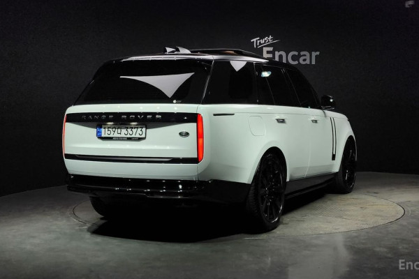 2023 Land Rover Range Rover с пробегом 24 477 км
