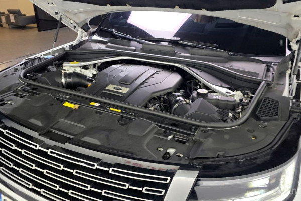 2023 Land Rover Range Rover с пробегом 66 081 км