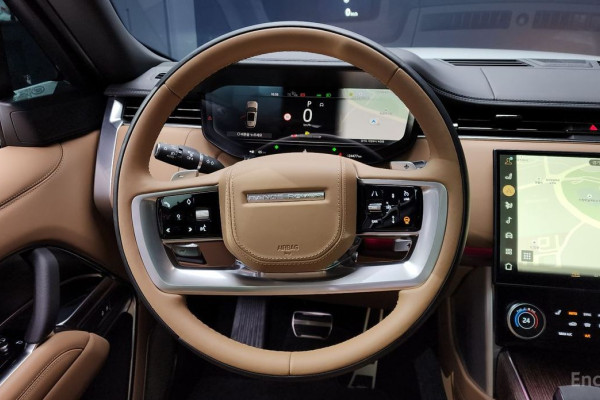 2023 Land Rover Range Rover с пробегом 24 477 км