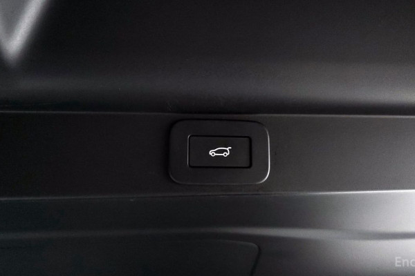 2023 Land Rover Range Rover с пробегом 74 608 км