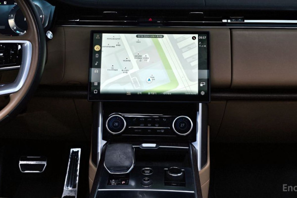 2023 Land Rover Range Rover с пробегом 63 122 км