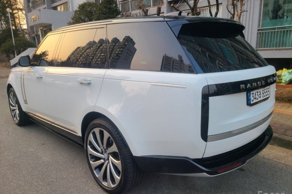 2023 Land Rover Range Rover с пробегом 17 346 км