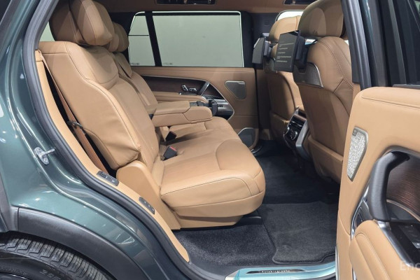 2023 Land Rover Range Rover с пробегом 60 056 км