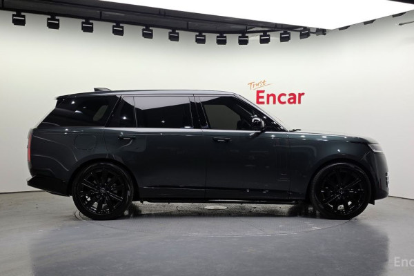 2023 Land Rover Range Rover с пробегом 60 056 км