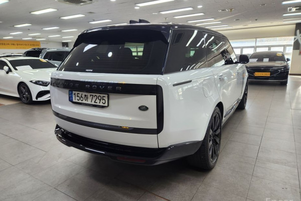 2023 Land Rover Range Rover с пробегом 97 192 км