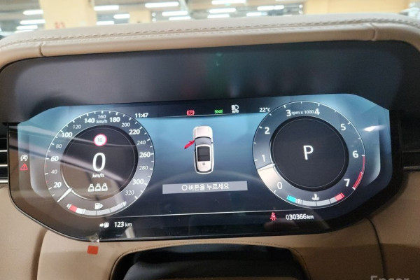 2023 Land Rover Range Rover с пробегом 30 000 км