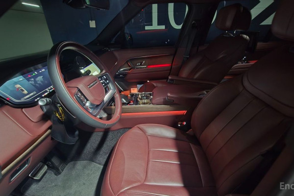 2023 Land Rover Range Rover с пробегом 15 000 км