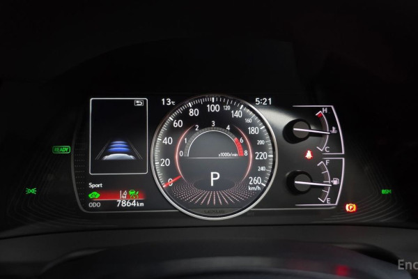 2023 Lexus ES с пробегом 7 864 км