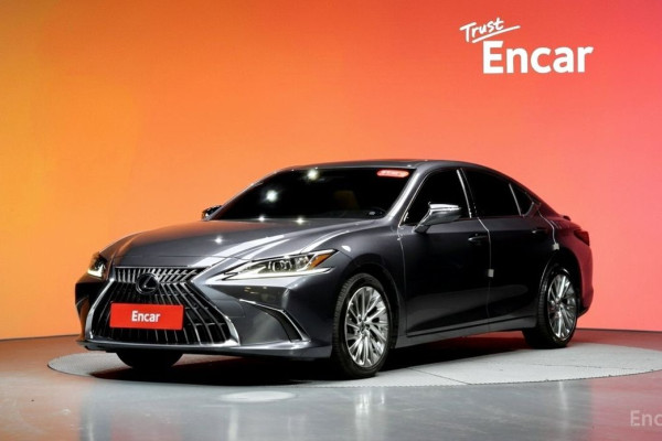 2023 Lexus ES с пробегом 35 534 км