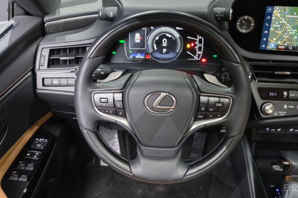 2023 Lexus ES с пробегом 35 534 км