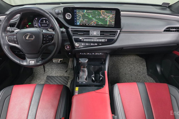 2023 Lexus ES с пробегом 56 465 км