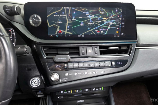 2022 Lexus ES с пробегом 46 027 км