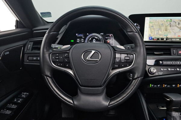 2023 Lexus ES с пробегом 37 344 км