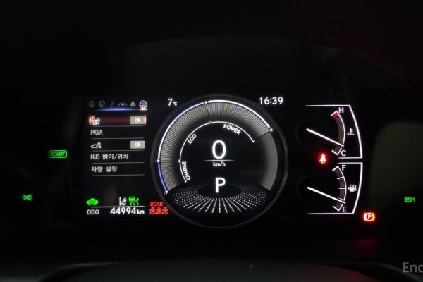 2023 Lexus ES с пробегом 44 994 км