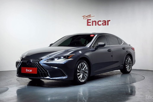 2022 Lexus ES с пробегом 39 502 км