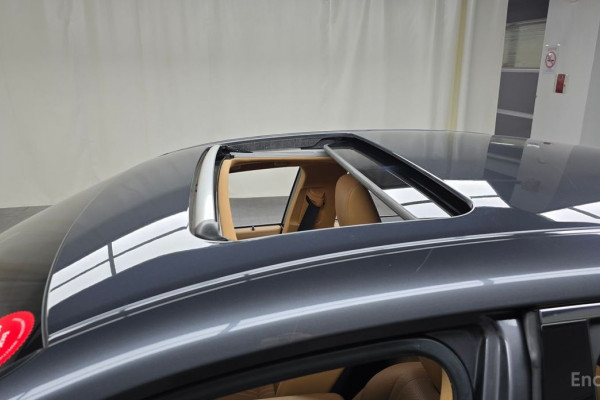 2022 Lexus ES с пробегом 43 012 км