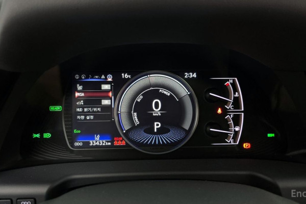 2022 Lexus ES с пробегом 33 432 км