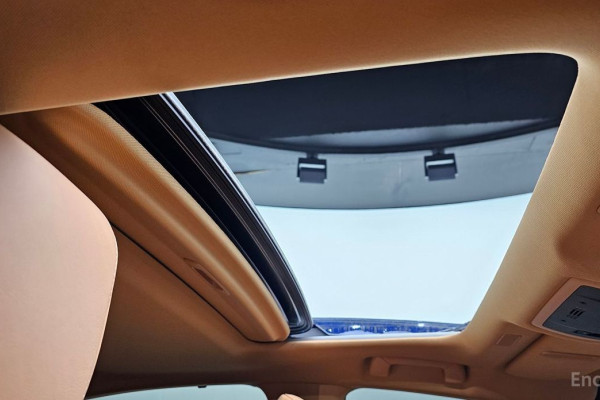 2022 Lexus ES с пробегом 101 203 км