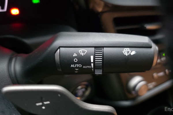 2023 Lexus ES с пробегом 44 994 км