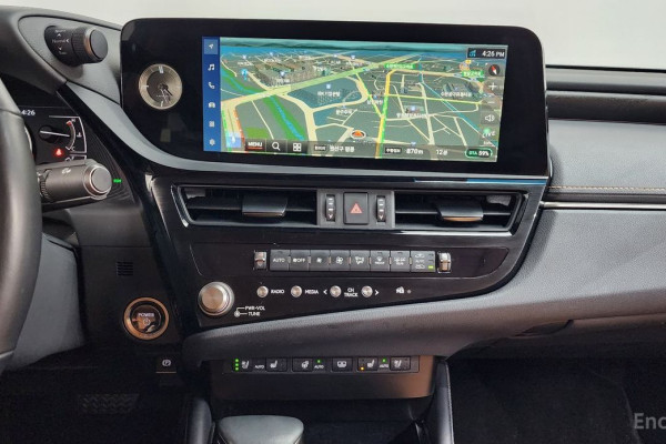 2023 Lexus ES с пробегом 35 250 км