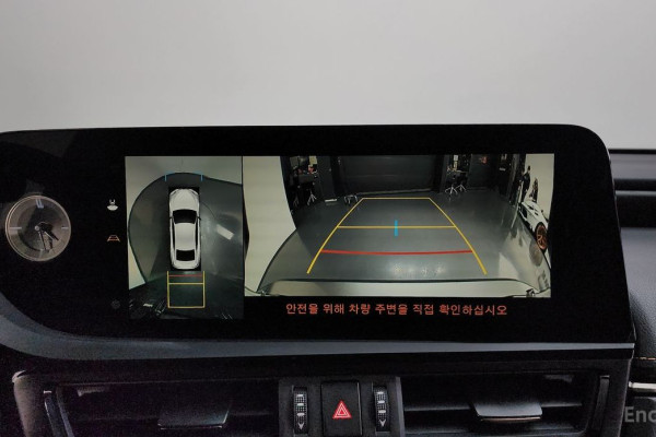 2023 Lexus ES с пробегом 35 250 км