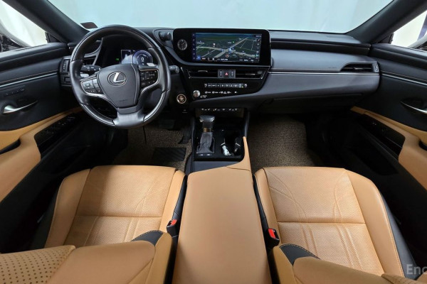 2023 Lexus ES с пробегом 82 511 км