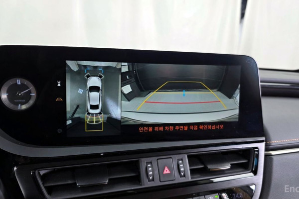 2022 Lexus ES с пробегом 39 197 км