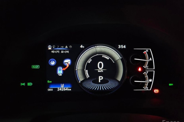 2023 Lexus ES с пробегом 24 262 км