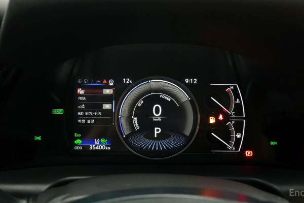 2022 Lexus ES с пробегом 35 400 км