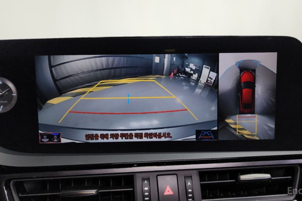 2022 Lexus ES с пробегом 39 502 км