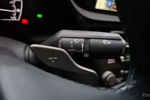 2023 Lexus ES с пробегом 24 274 км