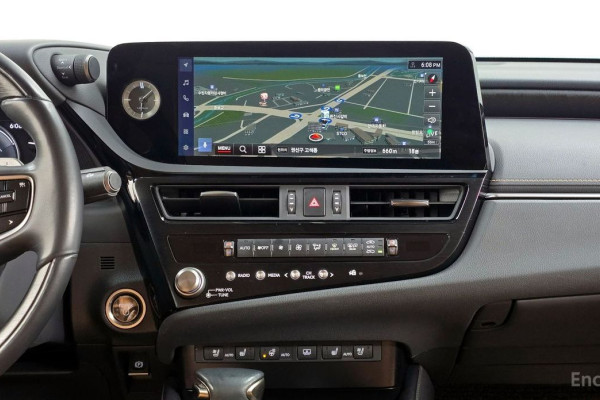 2023 Lexus ES с пробегом 82 511 км