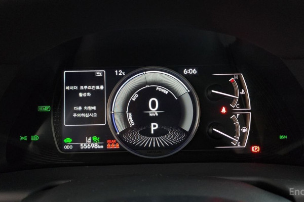 2022 Lexus ES с пробегом 55 698 км