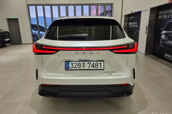 2023 Lexus NX с пробегом 51 117 км