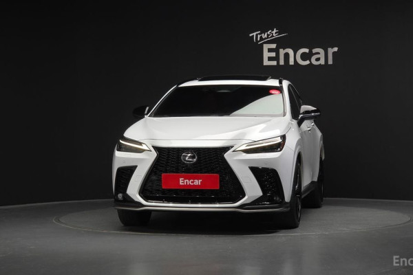 2022 Lexus NX с пробегом 22 430 км