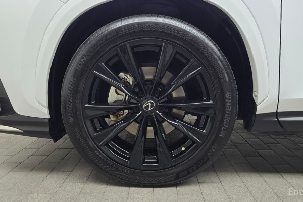 2022 Lexus NX с пробегом 83 584 км