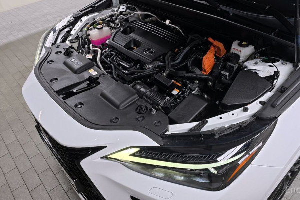 2022 Lexus NX с пробегом 83 584 км